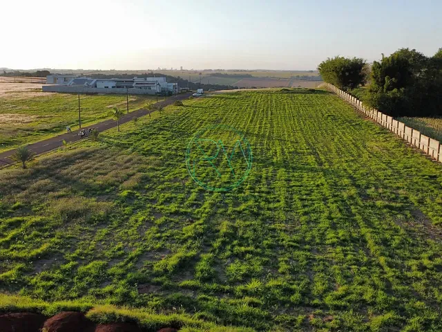 Terreno com 1602m², à venda, no bairro Loteamento Maanaim em Cambé