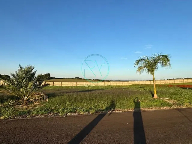 Terreno com 1602m², à venda, no bairro Loteamento Maanaim em Cambé