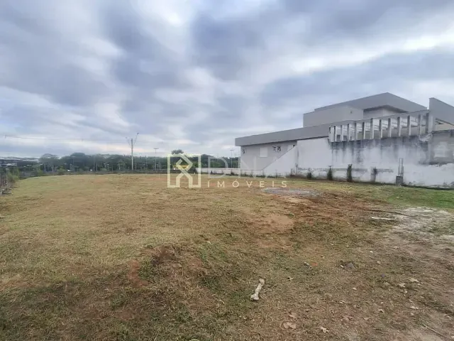 Terreno com 741m², à venda, no bairro Condomínio Reserva do Paratehy em São José dos Campos