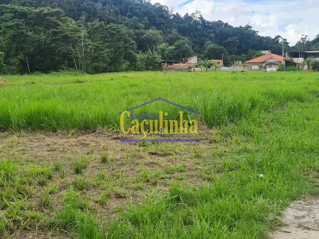 Terreno com 4000m², à venda, no bairro Centro em Piraí