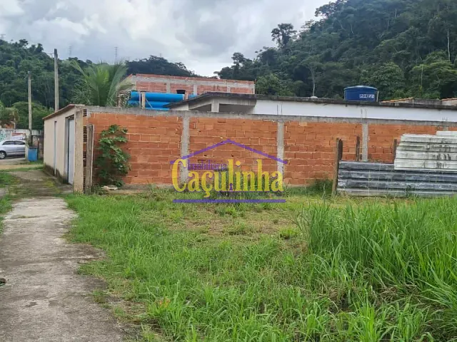 Terreno com 4000m², à venda, no bairro Centro em Piraí