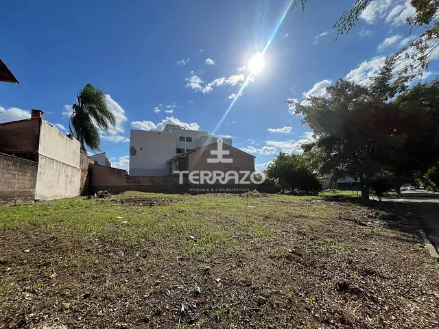 Terreno com 630m², à venda, no bairro Jardim Amália em Volta Redonda