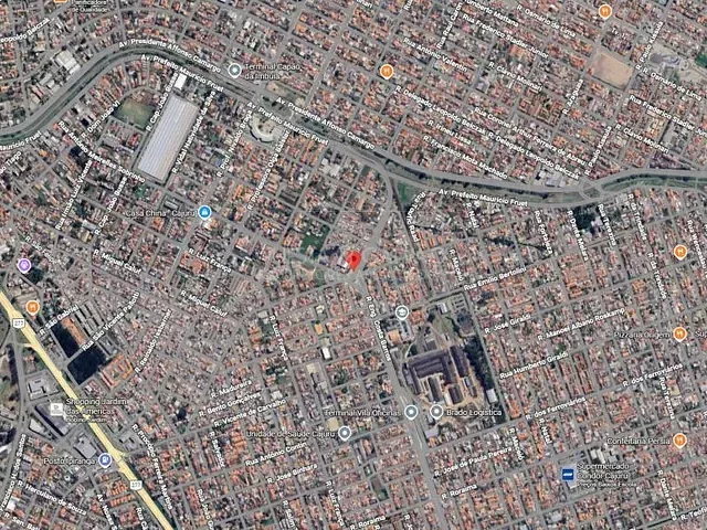Terreno com 715m², à venda, no bairro Cajuru em Curitiba