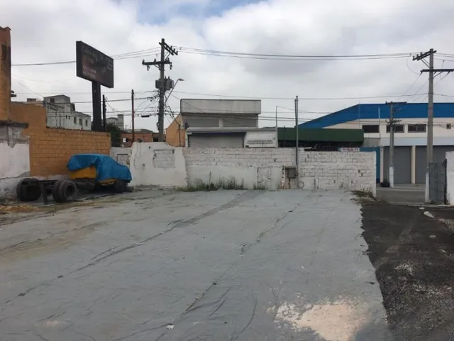 Terreno com 1105m², à venda ou para alugar, no bairro Vila Sacadura Cabral em Santo André
