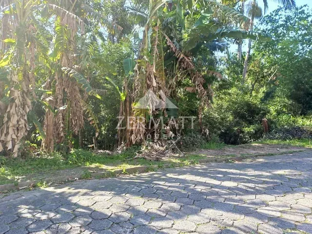 Terreno com 960m², à venda, no bairro Glória em Blumenau
