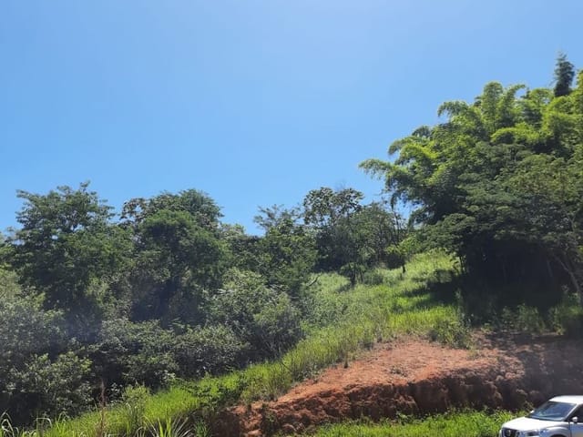 Terreno com 600m², à venda, no bairro Lagoa em Macaé