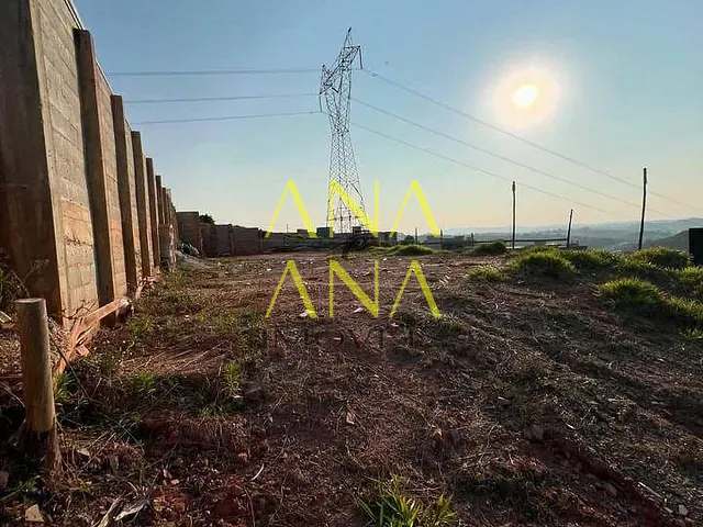 Terreno com 600m², à venda, no bairro Condomínio Quinta da Baroneza II em Bragança Paulista