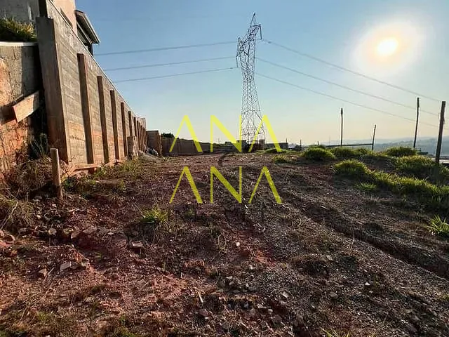Terreno com 600m², à venda, no bairro Condomínio Quinta da Baroneza II em Bragança Paulista