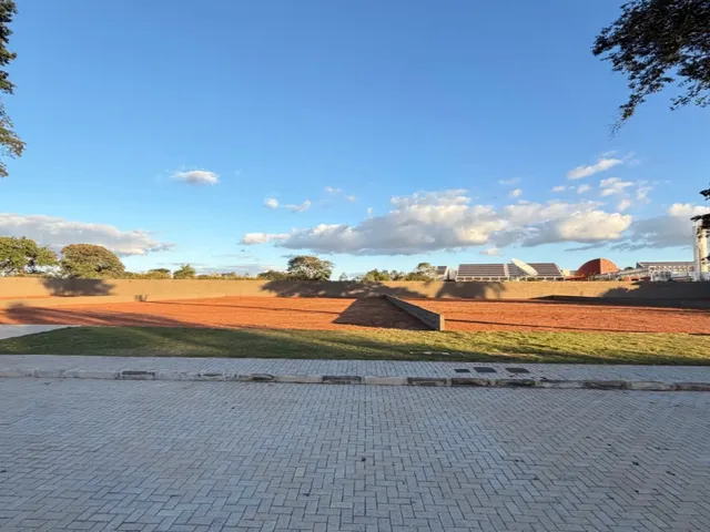 Terreno com 2080m², à venda, no bairro Setor de Habitações Individuais Sul em Brasília