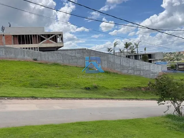 Terreno com 1450m², à venda, no bairro Reserva Santa Rosa em Itatiba