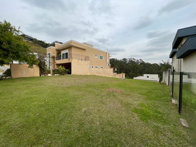 Terreno com 598m², à venda, no bairro Tamboré em Santana de Parnaíba