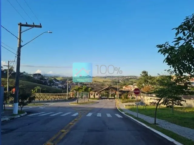 Terreno com 252m², à venda, no bairro Condomínio Residencial Mantiqueira em Não informado