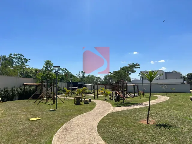Terreno com 402m², à venda, no bairro Jardim São Fernando em Pirassununga