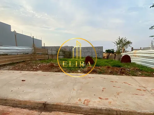 Terreno com 250m², à venda, no bairro Jardim Itapuã em Santa Bárbara D'Oeste