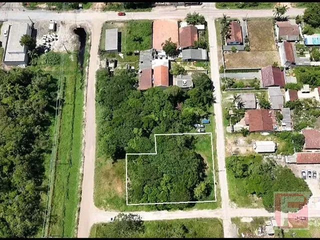 Terreno com 352m², à venda, no bairro Jardim Verdes Mares em Itapoá