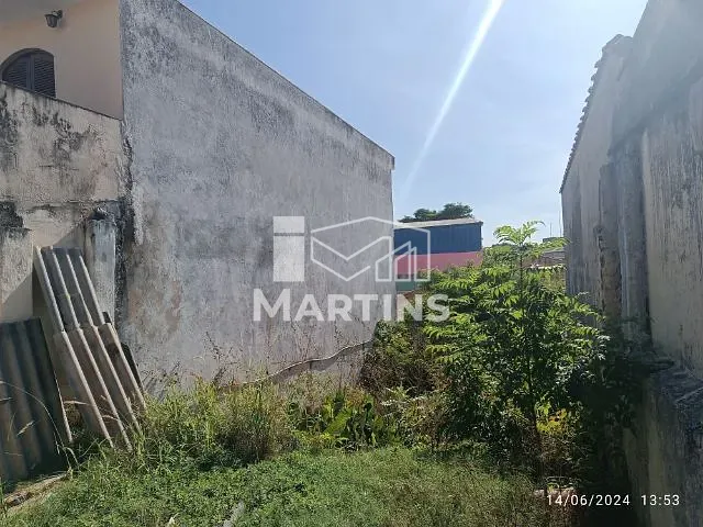 Terreno com 240m², à venda, no bairro Vila Pirajussara em São Paulo