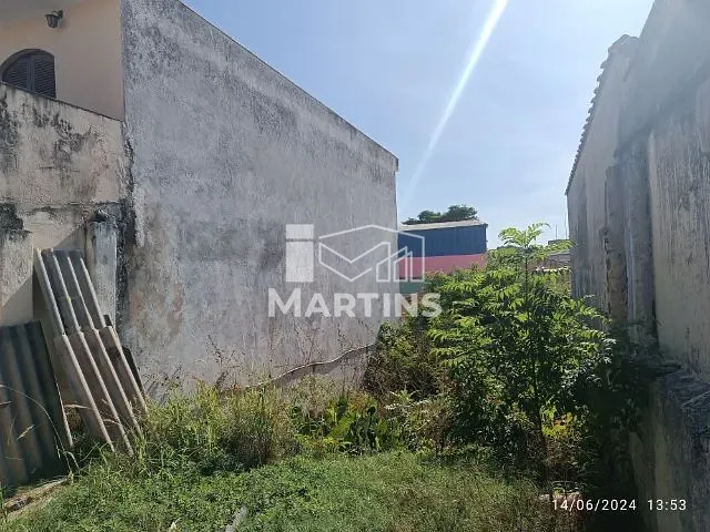 Terreno com 240m², à venda, no bairro Vila Pirajussara em São Paulo