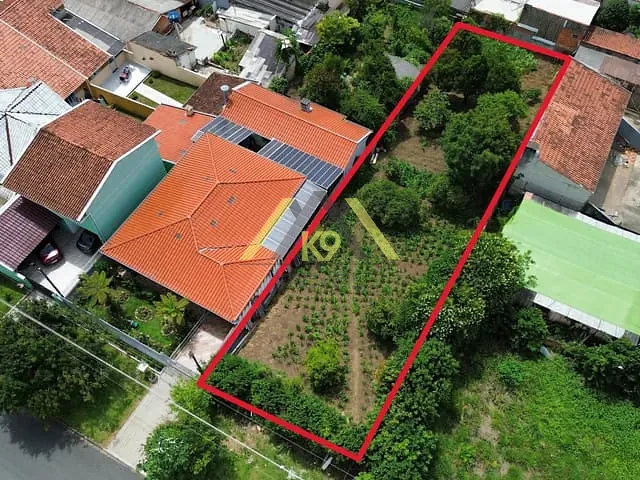 Terreno com 600m², à venda, no bairro Santa Cândida em Curitiba