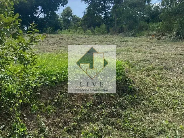 Terreno com 1260m², à venda, no bairro Jardim Córrego Bonito em Santo Antônio de Posse