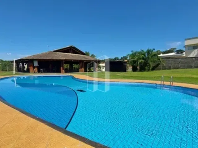 Terreno com 588m², à venda, no bairro Residencial Vale Verde em Senador Canedo