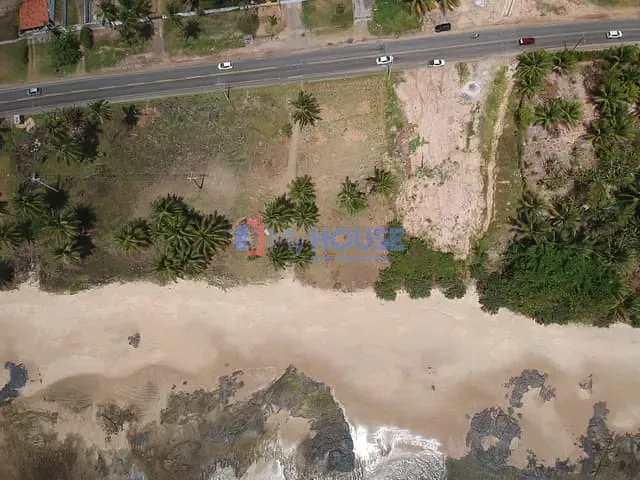Terreno com 900m², à venda, no bairro zona sul em Ilhéus