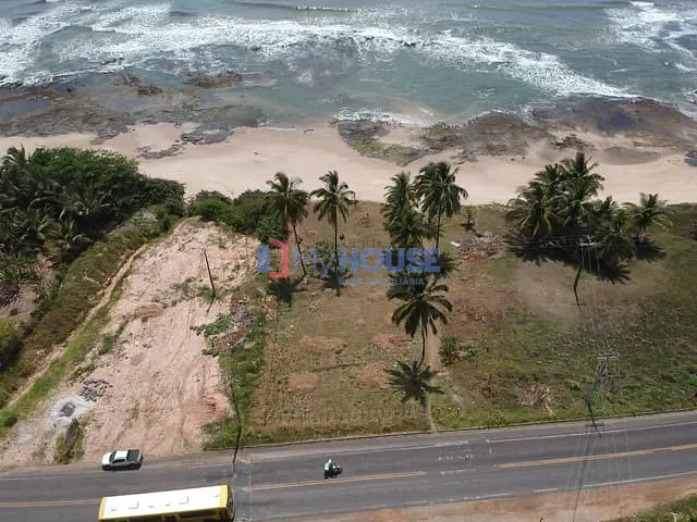 Terreno com 900m², à venda, no bairro zona sul em Ilhéus