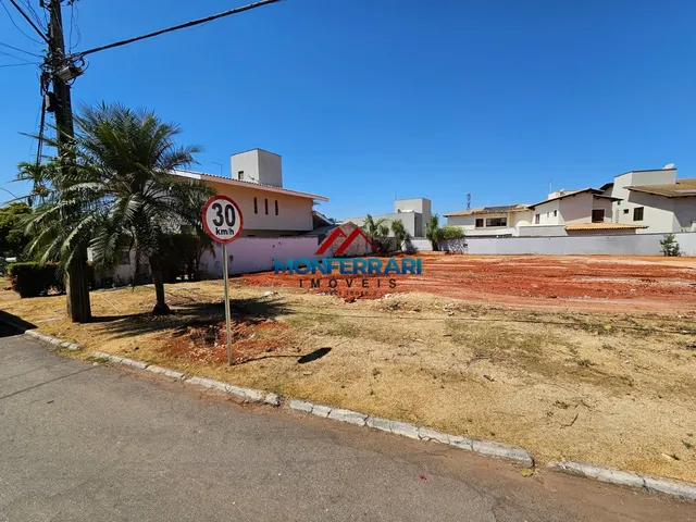 Terreno com 552m², à venda, no bairro Jardins Viena em Aparecida de Goiânia