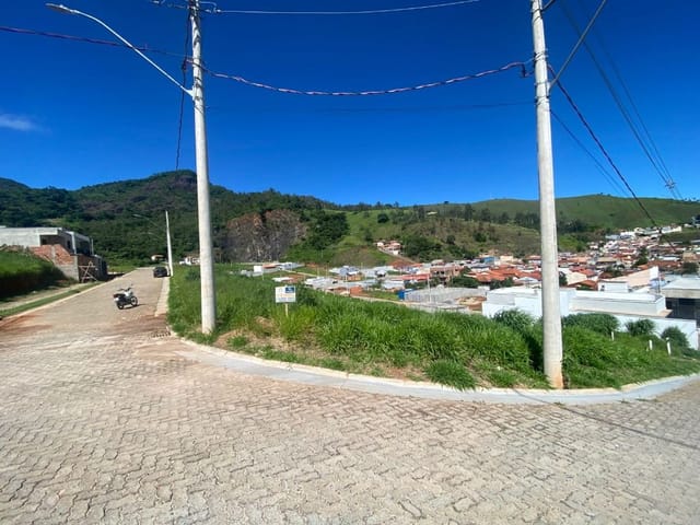 Foto do anúncio: Terreno à Venda em Loteamento Vale das Hortênsias, Itajubá MG