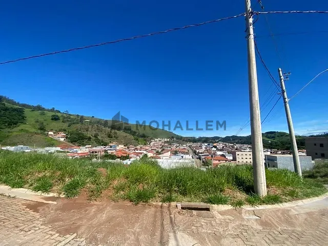 Terreno com 244m², à venda, no bairro Loteamento Vale das Hortênsias em Itajubá