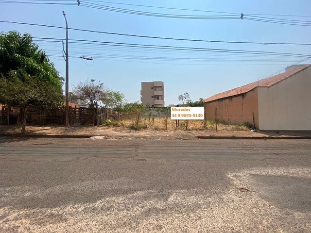 Foto do Terreno - Terreno à venda 360M², Santa Mônica, Uberlândia - MG | Moradas Select Boutique de Imóveis