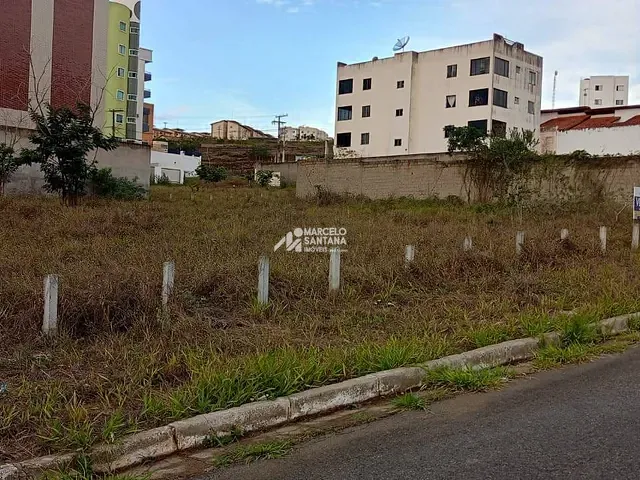 Terreno com 1188m², à venda, no bairro Candeias em Vitória da Conquista