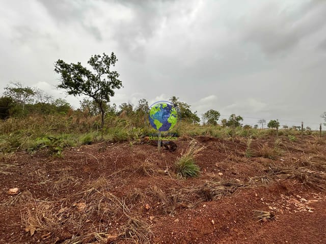 Terreno com 7000m², à venda, no bairro Petrópolis em Várzea Grande