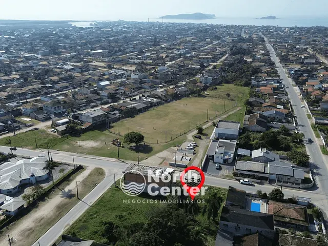 Terreno com 1750m², à venda, no bairro Centro em Balneário Barra do Sul