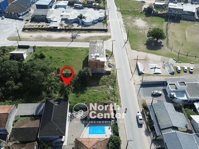 Terreno com 1750m², à venda, no bairro Centro em Balneário Barra do Sul