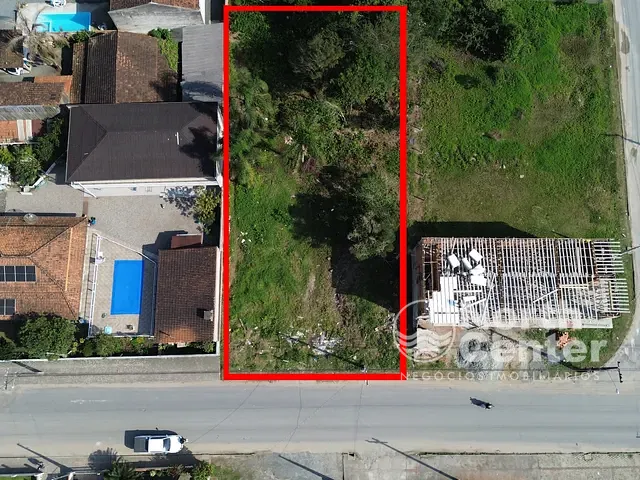Terreno com 1750m², à venda, no bairro Centro em Balneário Barra do Sul