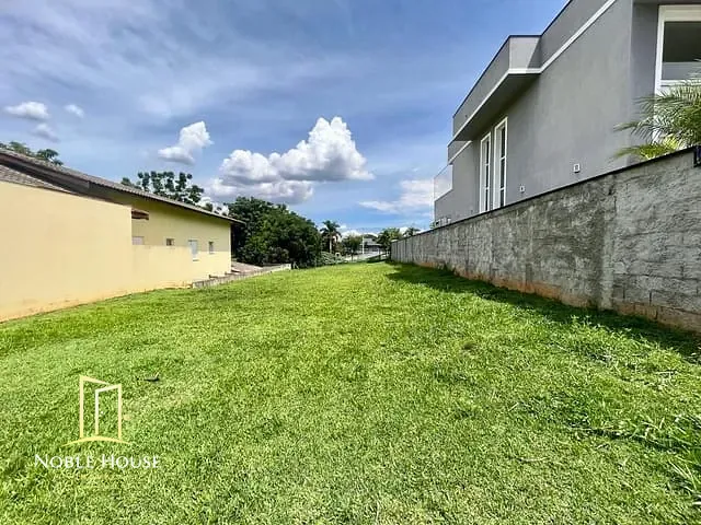 Terreno com 640m², à venda, no bairro Reserva dos Vinhedos em Louveira