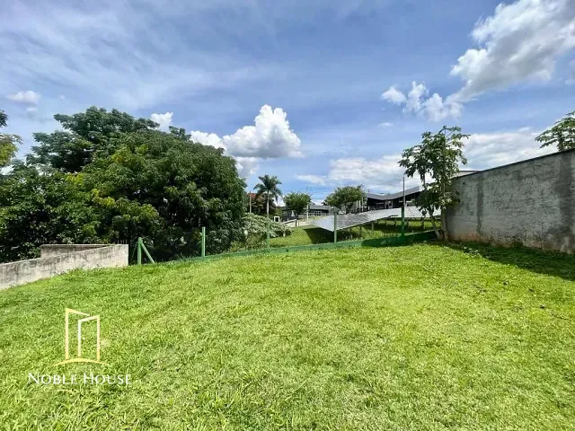 Terreno com 640m², à venda, no bairro Reserva dos Vinhedos em Louveira