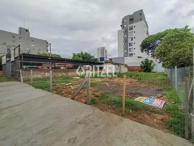Terreno com 429m², para alugar, no bairro Pátria Nova em Novo Hamburgo