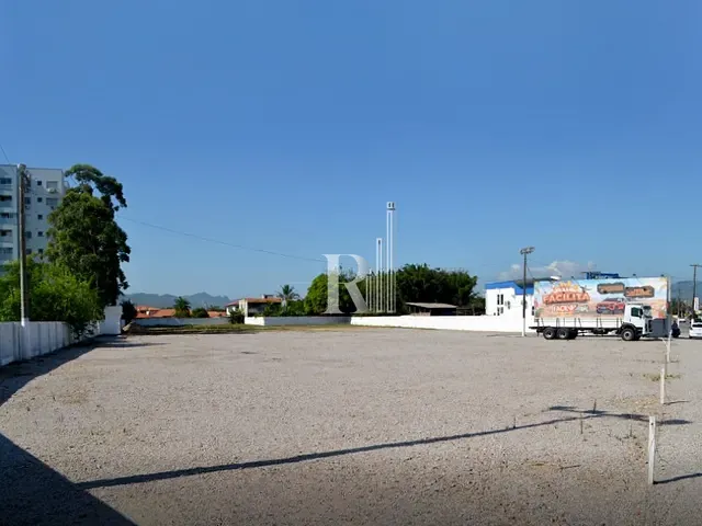 Terreno com 7300m², à venda, no bairro Centro em Tijucas