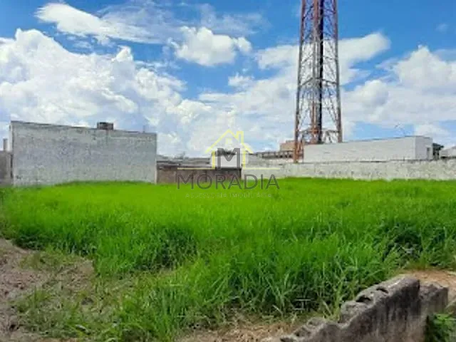 Terreno com 389m², à venda, no bairro Jardim São Luiz em Guaxupé