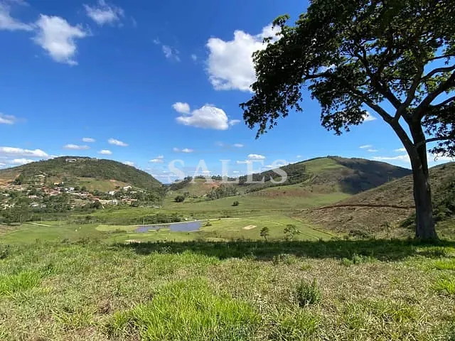 Terreno com 1034m², à venda, no bairro São Pedro em Juiz de Fora