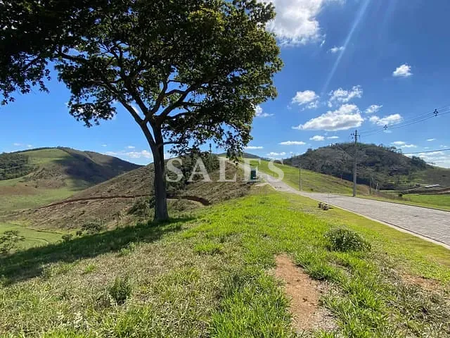 Terreno com 1034m², à venda, no bairro São Pedro em Juiz de Fora
