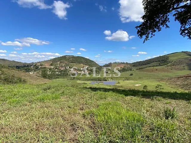 Terreno com 1034m², à venda, no bairro São Pedro em Juiz de Fora