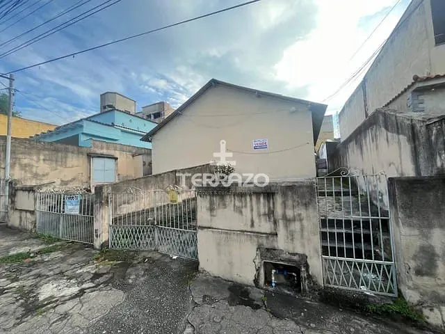 Terreno com 360m², à venda, no bairro Monte Castelo em Volta Redonda