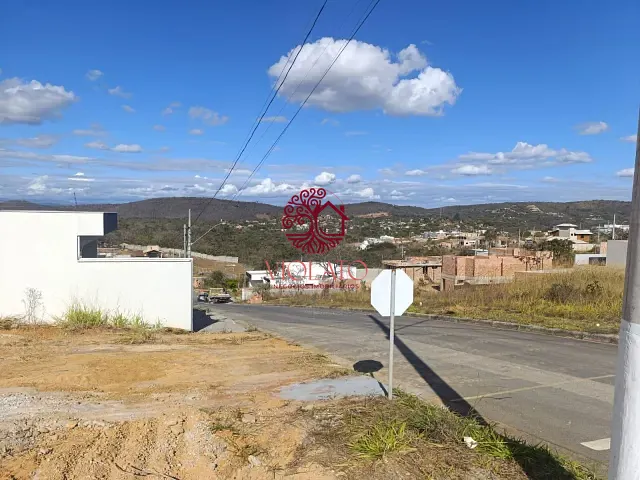 Terreno com 360m², à venda, no bairro Residencial Parque dos Buritis em Lagoa Santa