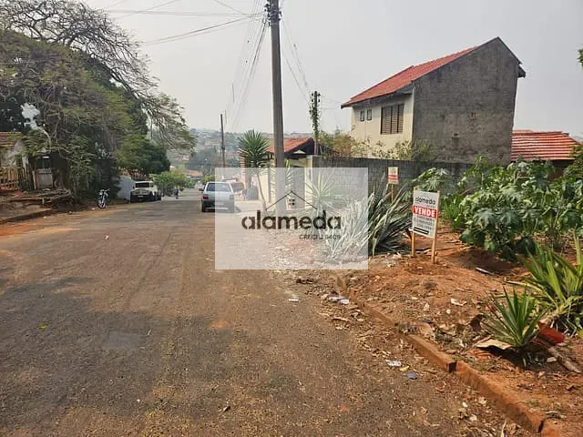 Terreno com 390m², à venda, no bairro VILA SILAS em Jacarezinho