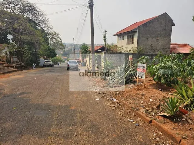 Terreno com 390m², à venda, no bairro VILA SILAS em Jacarezinho