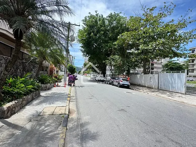 Terreno com 1200m², à venda, no bairro Loteamento João Batista Julião em Guarujá