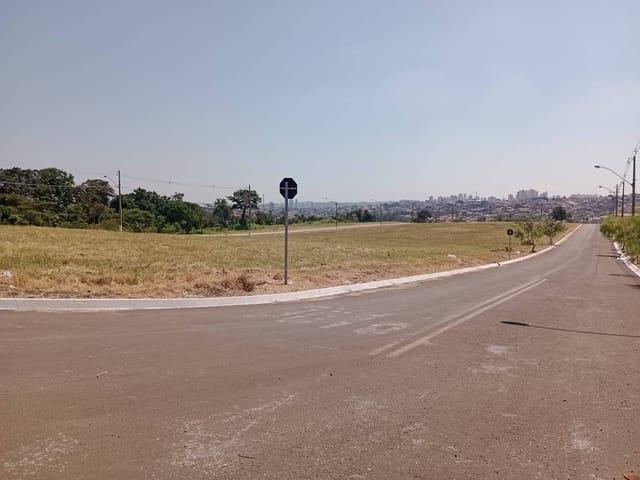 Terreno com 200m², à venda, no bairro Novo Horizonte em Piracicaba