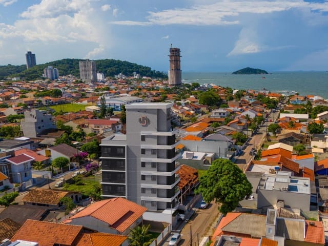 Terreno com 256m², à venda, no bairro Centro em Penha